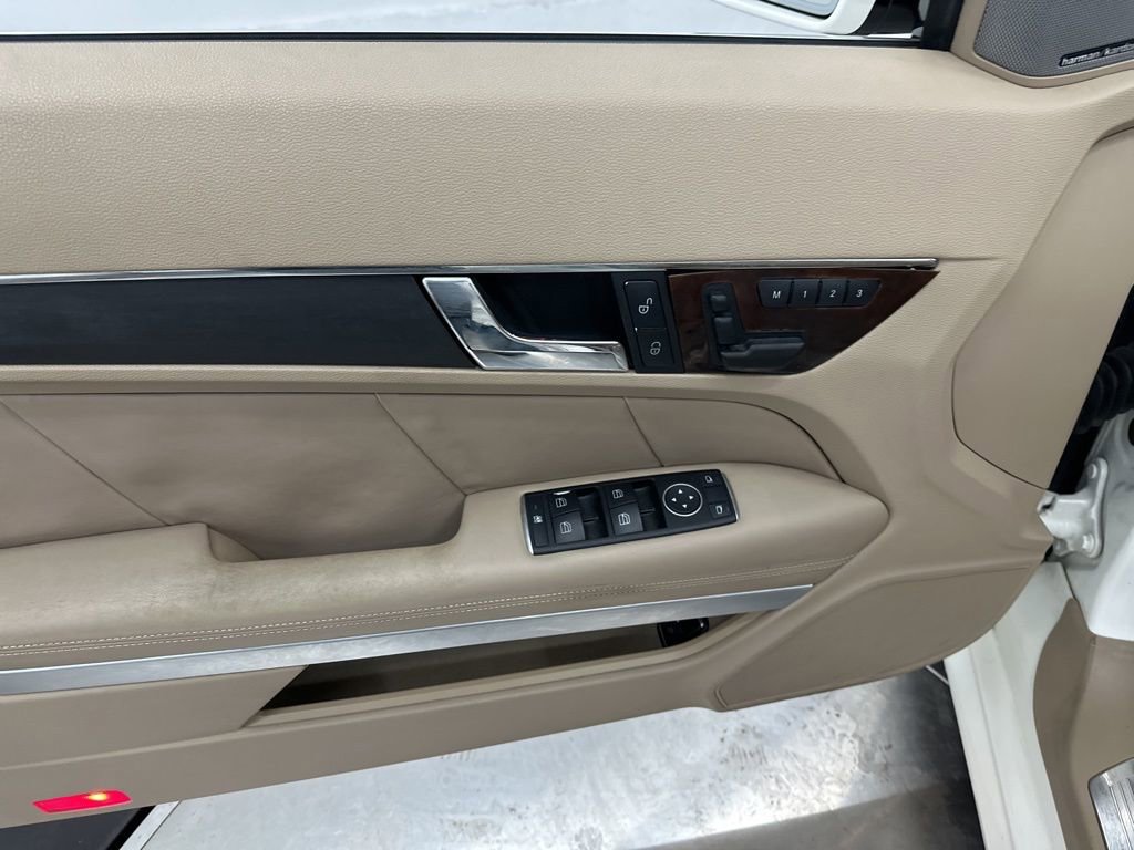 Used 2011 Mercedes-Benz E 550 Cabriolet image 13