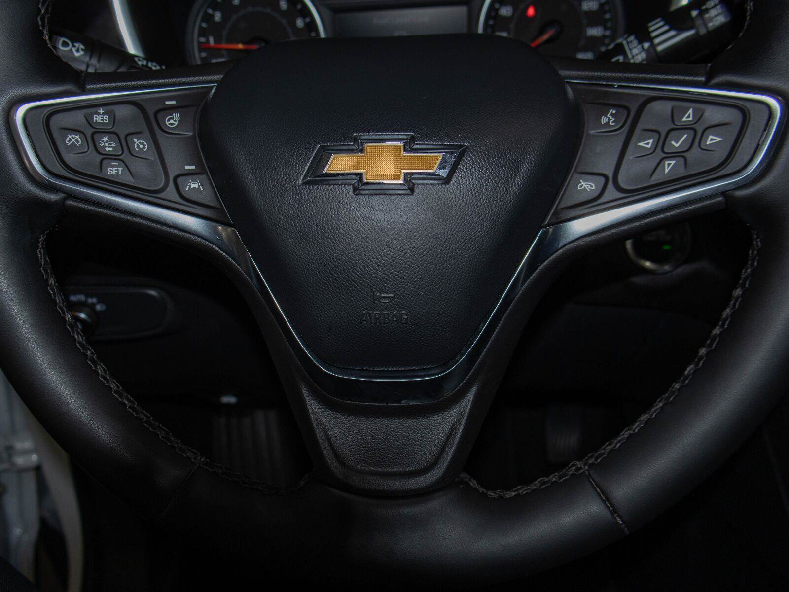Used 2024 Chevrolet Equinox LT FWD image 11