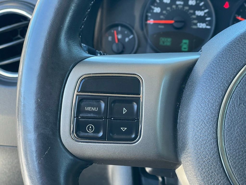 Used 2013 Jeep Patriot Latitude image 13