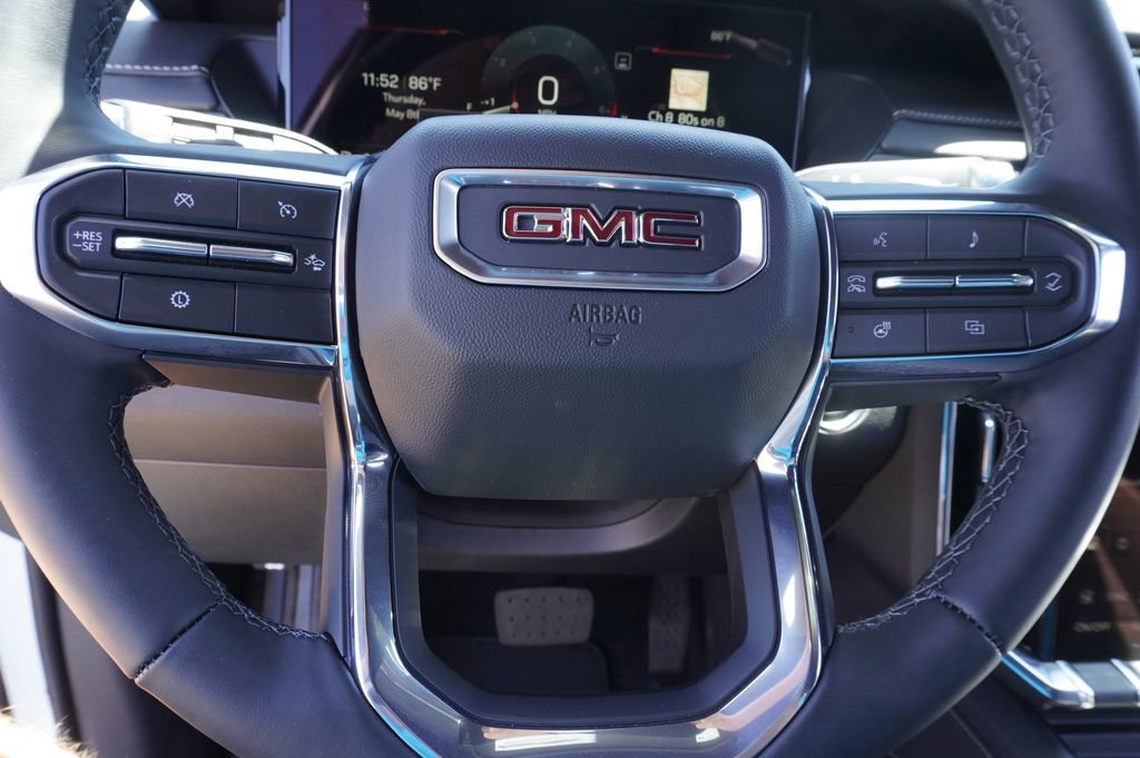 New 2025 GMC Acadia Elevation image 18