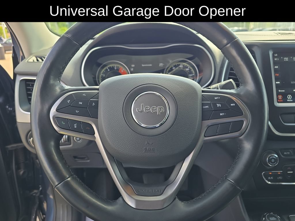 Used 2021 Jeep Cherokee Latitude Lux w/ Comfort/Convenience Group AWD/4WD image 12
