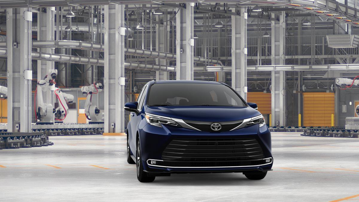 New 2026 Toyota Sienna Platinum image 16