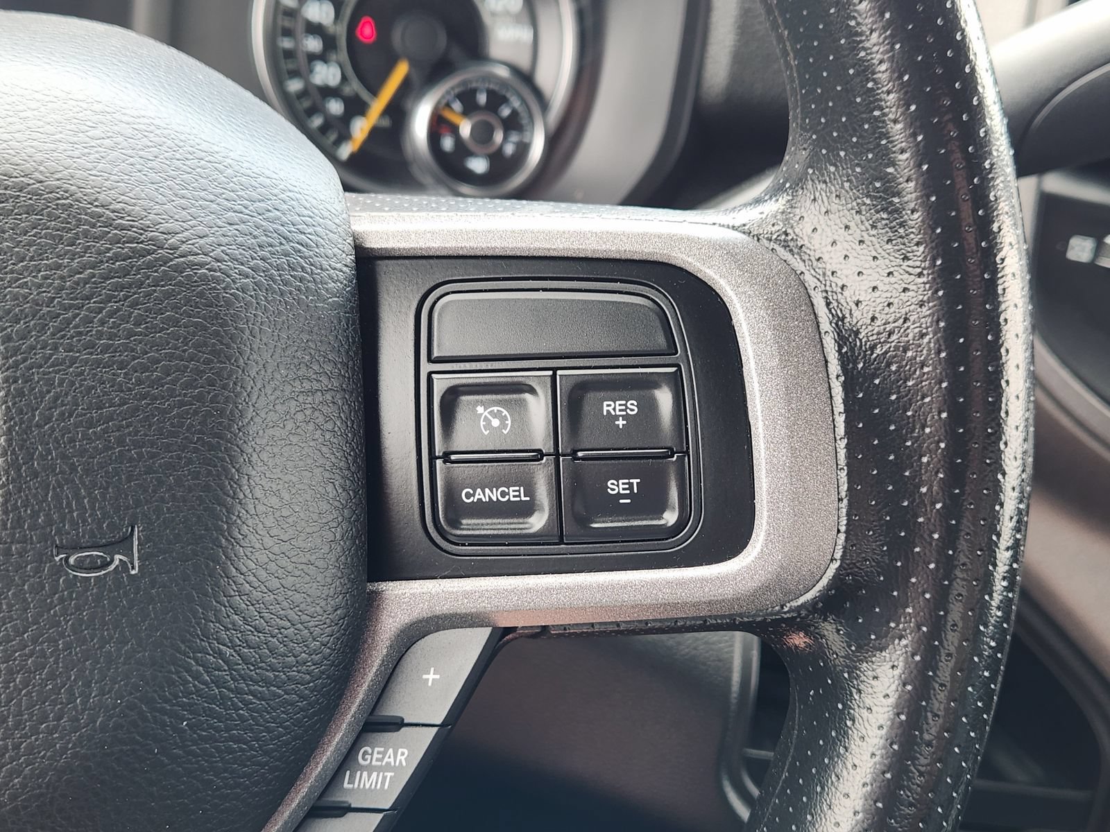 Used 2021 RAM 4500 Tradesman RWD image 29