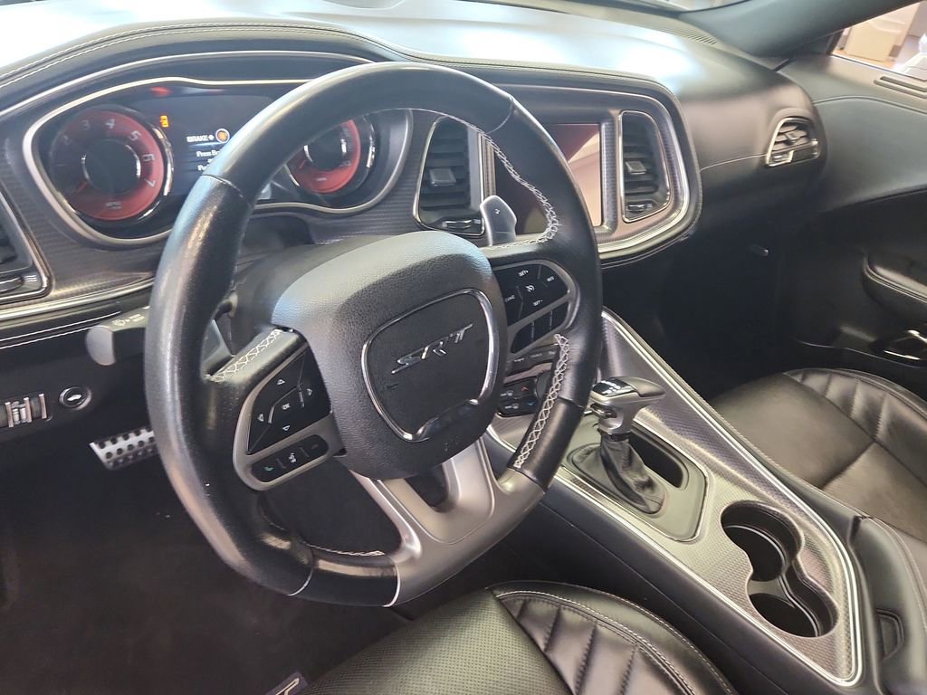 Used 2021 Dodge Challenger SRT Hellcat w/ Plus Package RWD image 8