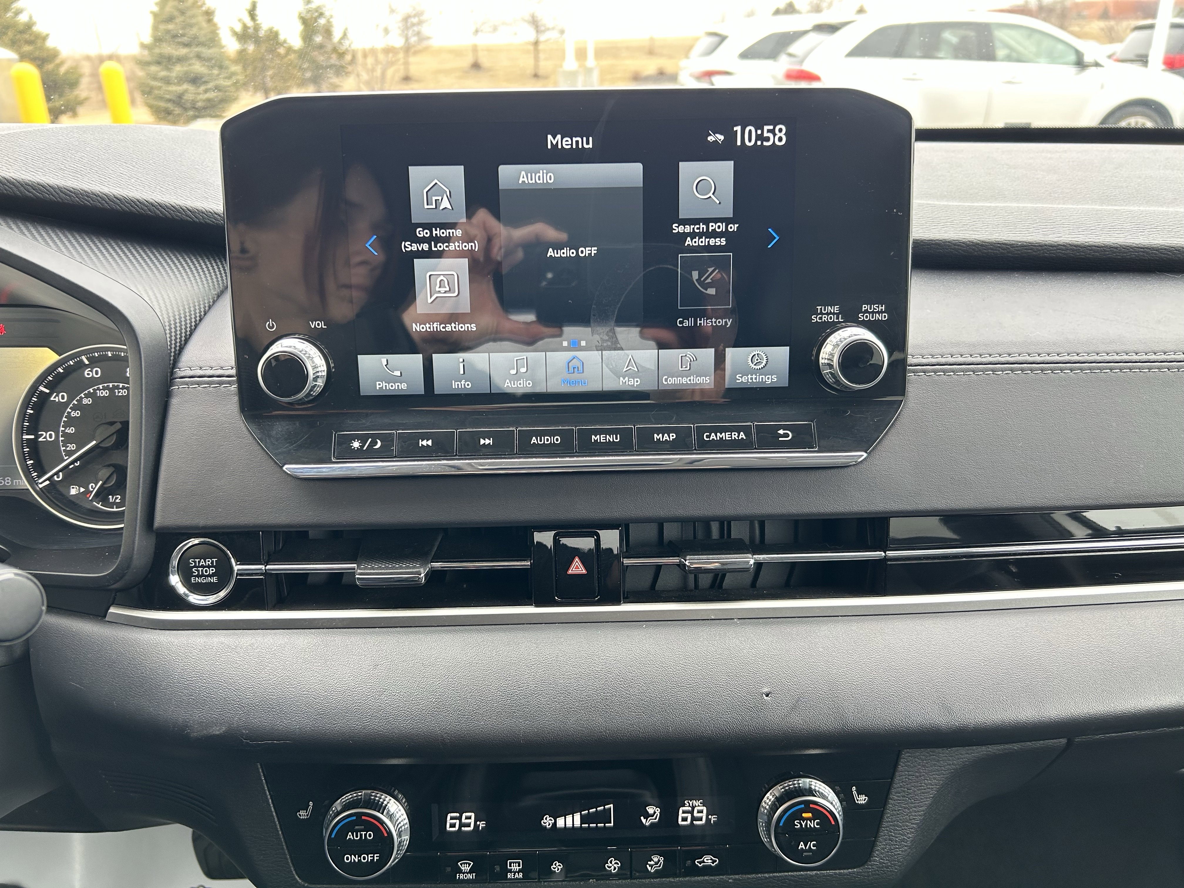 Used 2024 Mitsubishi Outlander SE image 25