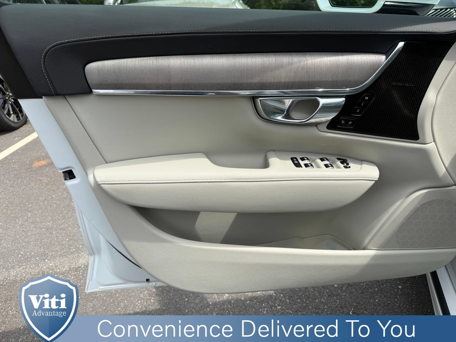 Certified 2023 Volvo S90 B6 Ultimate w/ Protection Package Premier AWD/4WD image 16