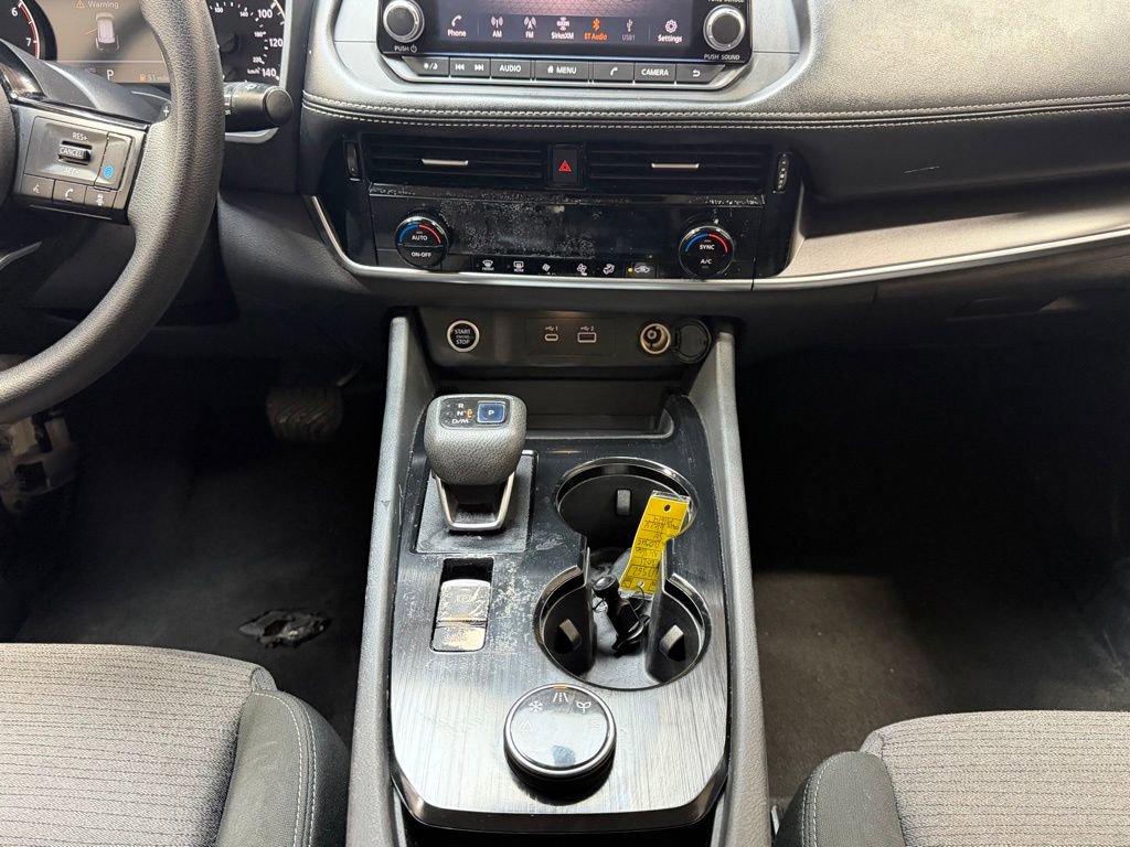 Used 2021 Nissan Rogue SV AWD/4WD image 13