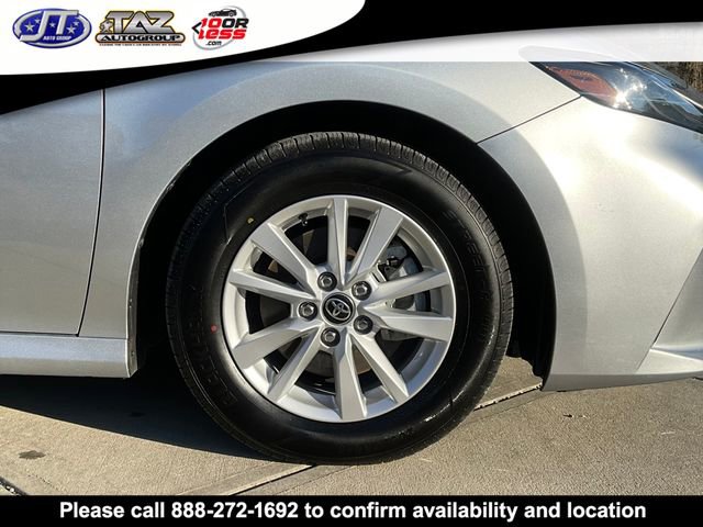 Used 2025 Toyota Camry LE image 8