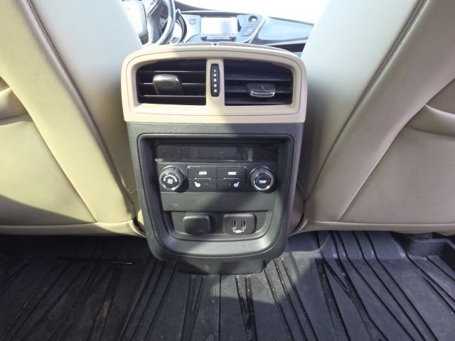 Used 2020 Buick Envision Essence w/ Experience Buick Package FWD image 30