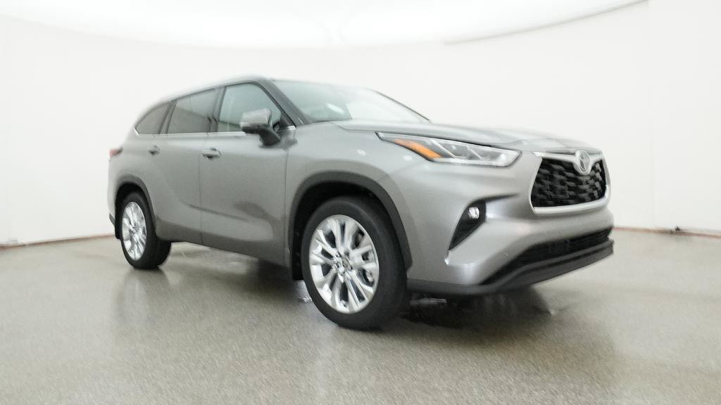 New 2026 Toyota Highlander Limited AWD/4WD image 32