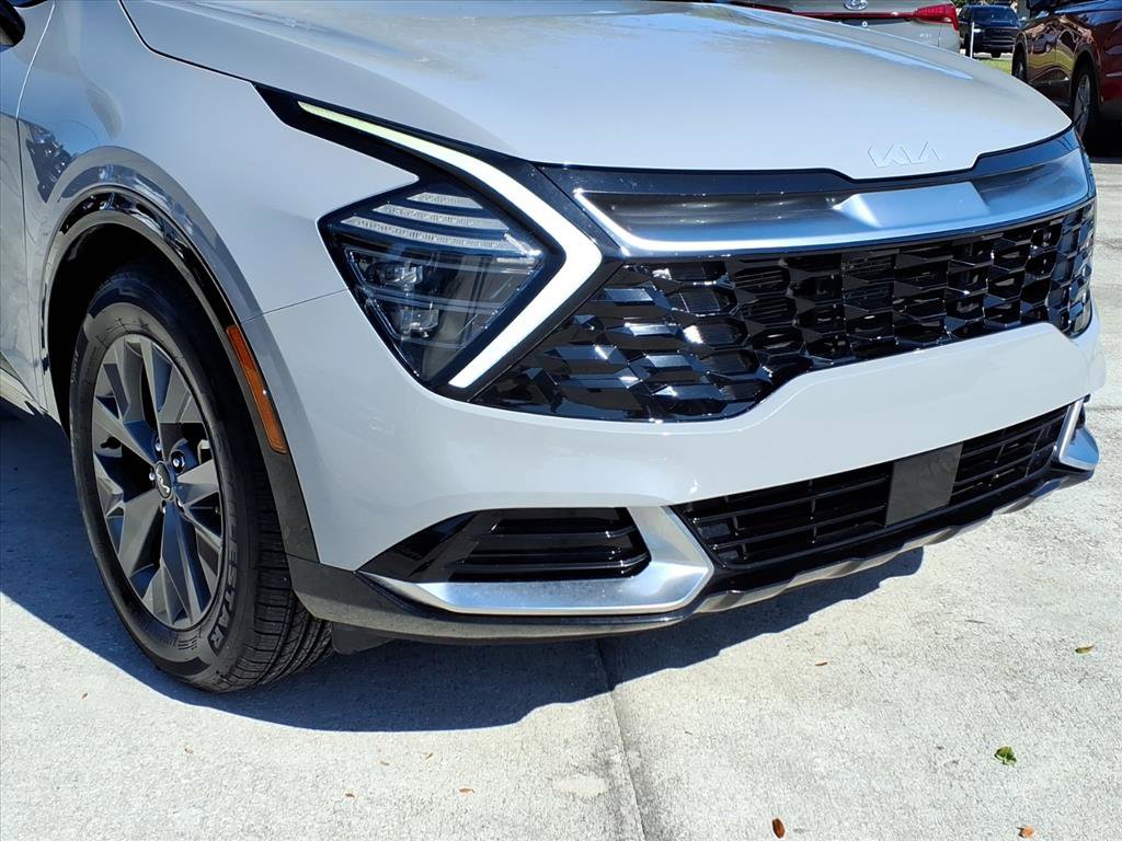 Used 2024 Kia Sportage SX image 9