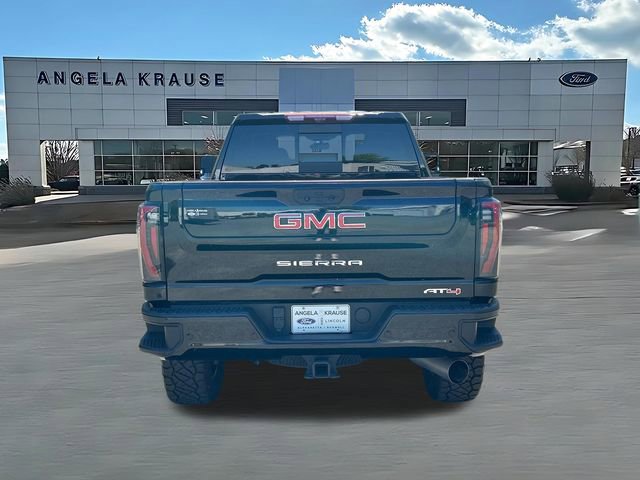 Used 2024 GMC Sierra 2500 AT4 w/ AT4 Premium Plus Package AWD/4WD image 7