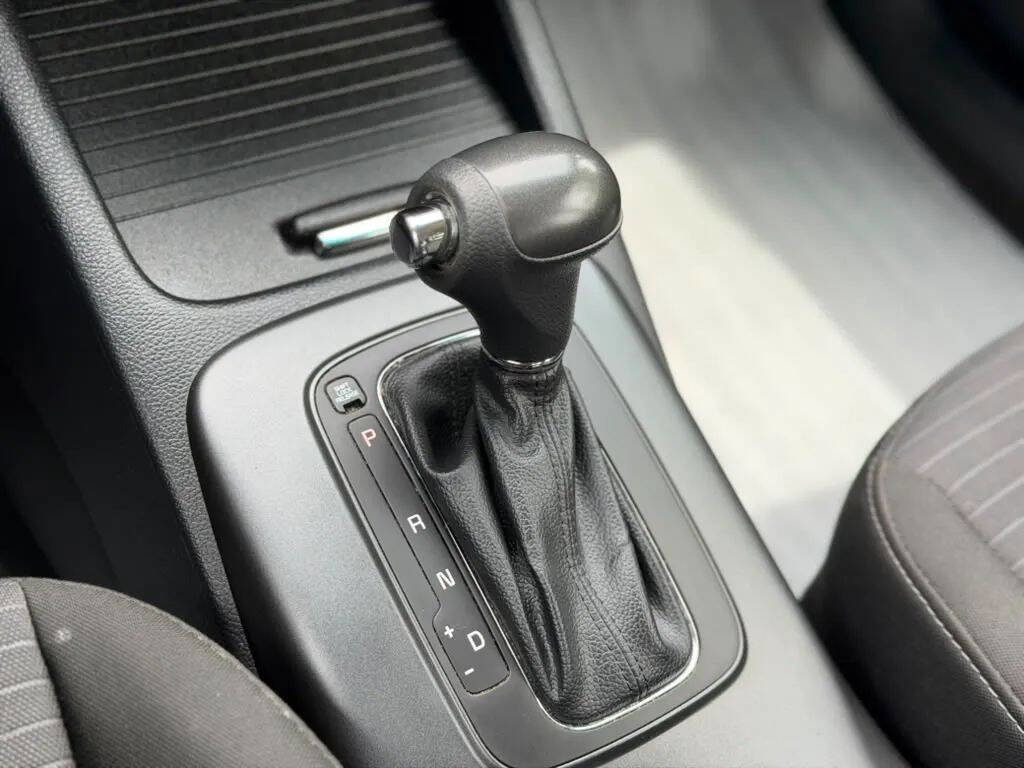 Used 2015 Kia Forte LX w/ Popular Package FWD image 14