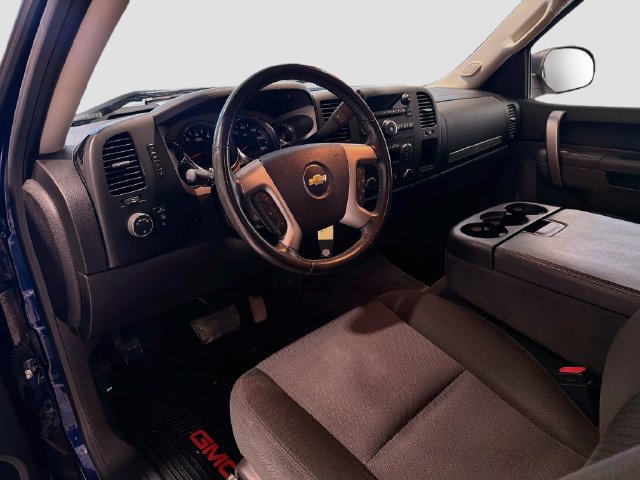 Used 2013 Chevrolet Silverado 1500 LT w/ All-Star Edition AWD/4WD image 9