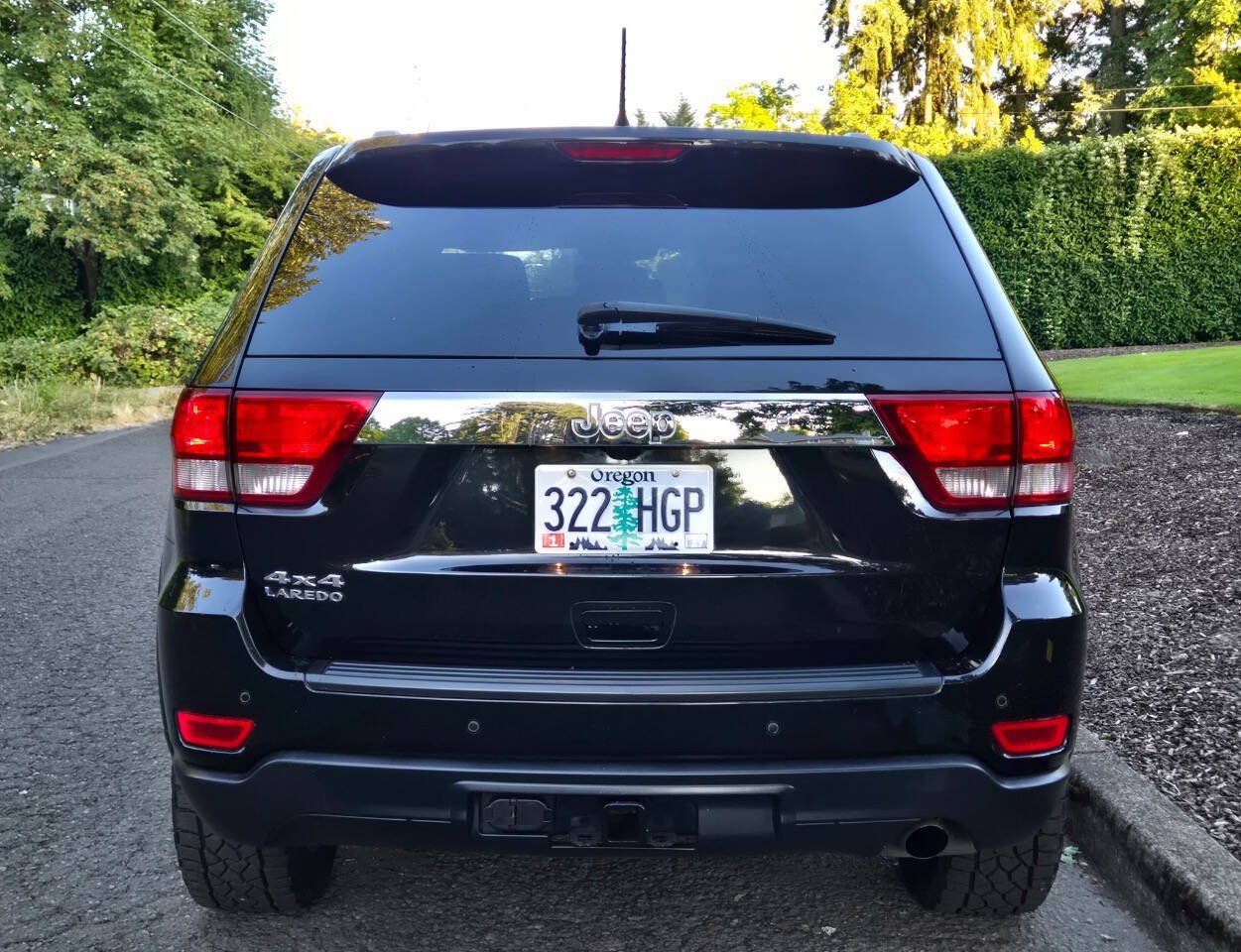 Used 2012 Jeep Grand Cherokee Laredo AWD/4WD image 10