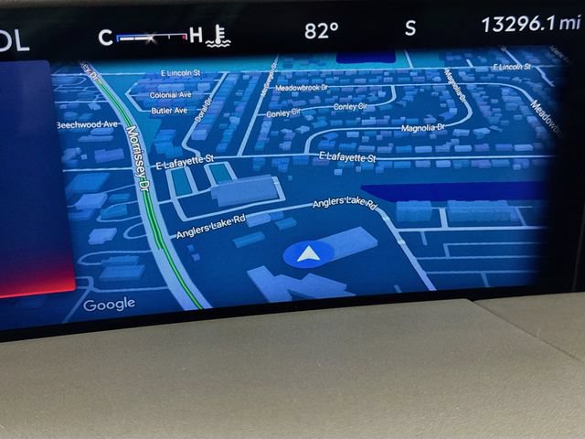 Used 2025 Lincoln Nautilus Reserve AWD/4WD image 15