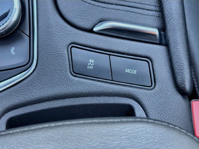 Used 2024 Cadillac XT6 Premium Luxury FWD image 35