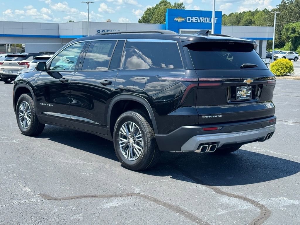 New 2026 Chevrolet Traverse LT w/ Driver Confidence Package image 5
