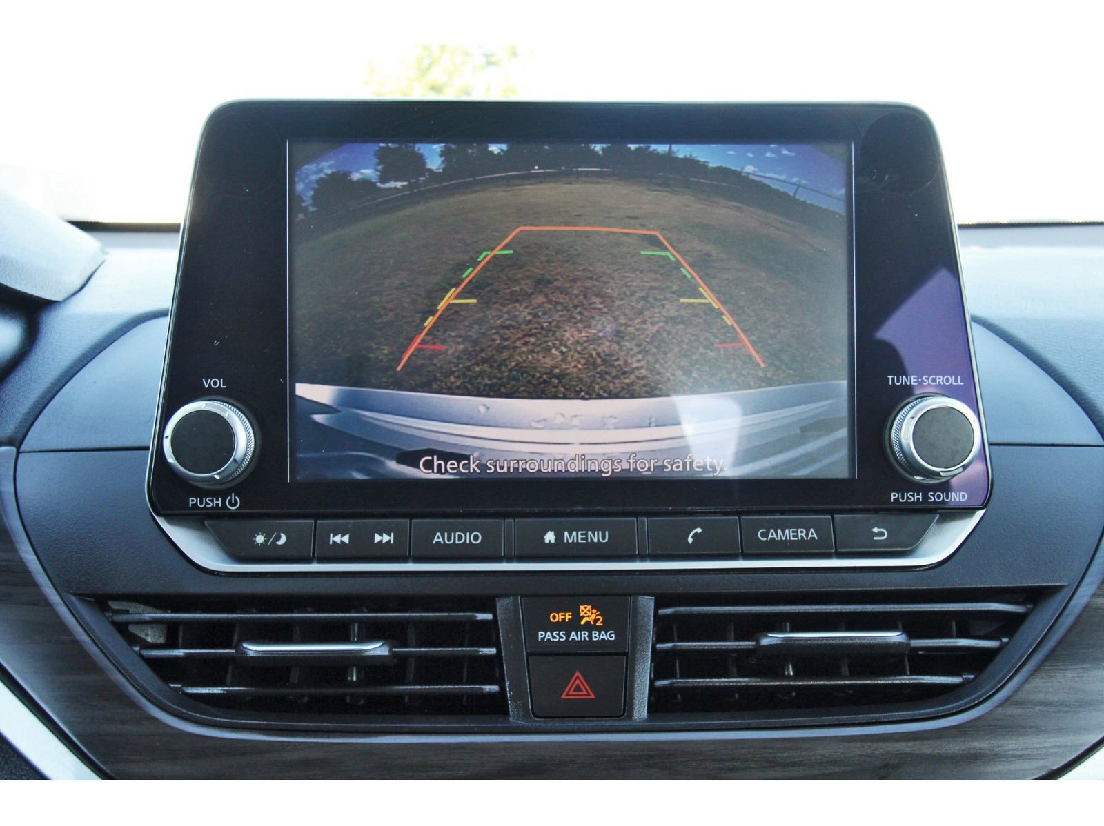 Used 2024 Nissan Altima 2.5 SV image 25