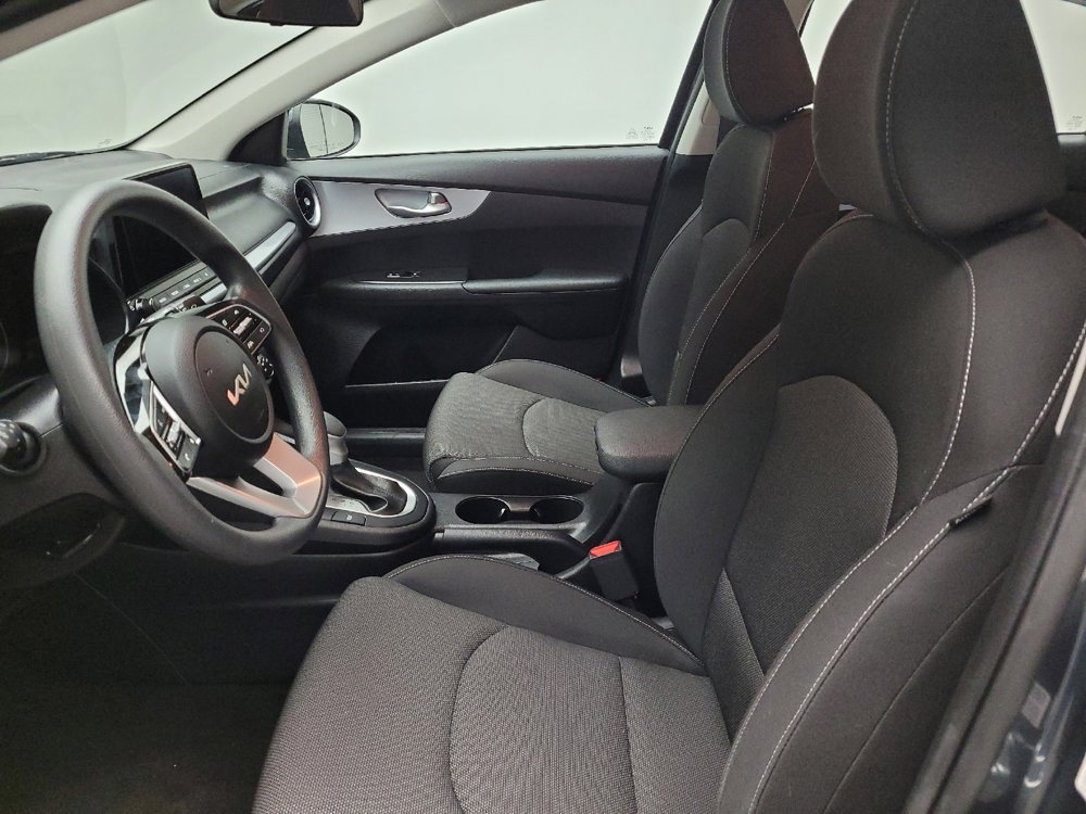 Used 2023 Kia Forte LXS image 17