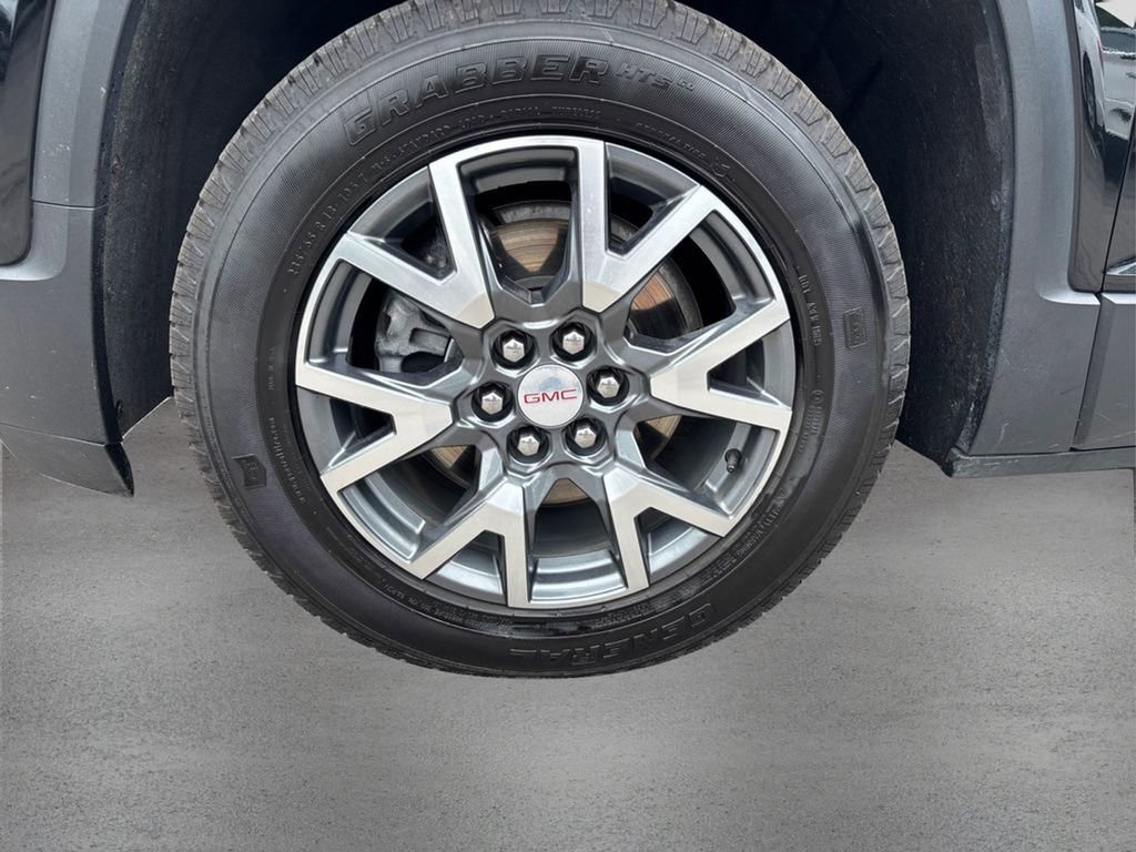 Used 2023 GMC Acadia SLT image 12