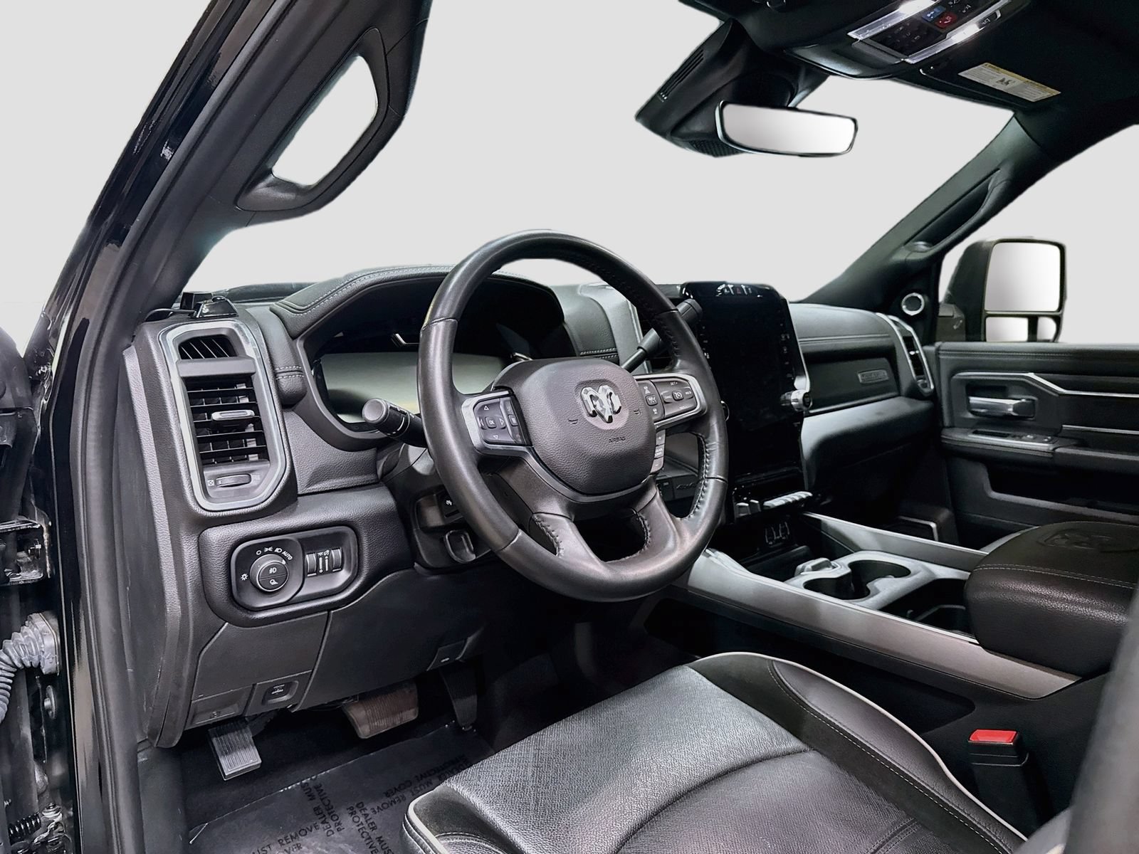 Used 2024 RAM 3500 Laramie w/ Night Edition AWD/4WD image 11