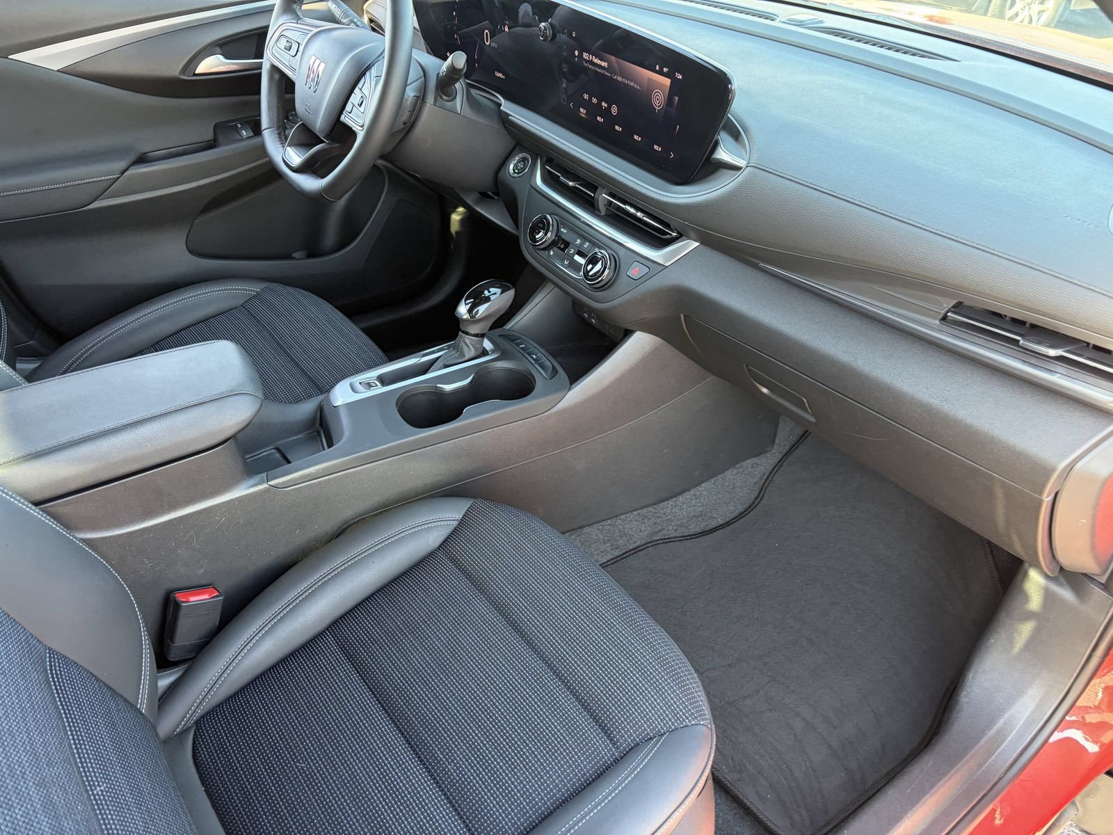 Certified 2024 Buick Envista Preferred w/ Convenience I Package FWD image 13