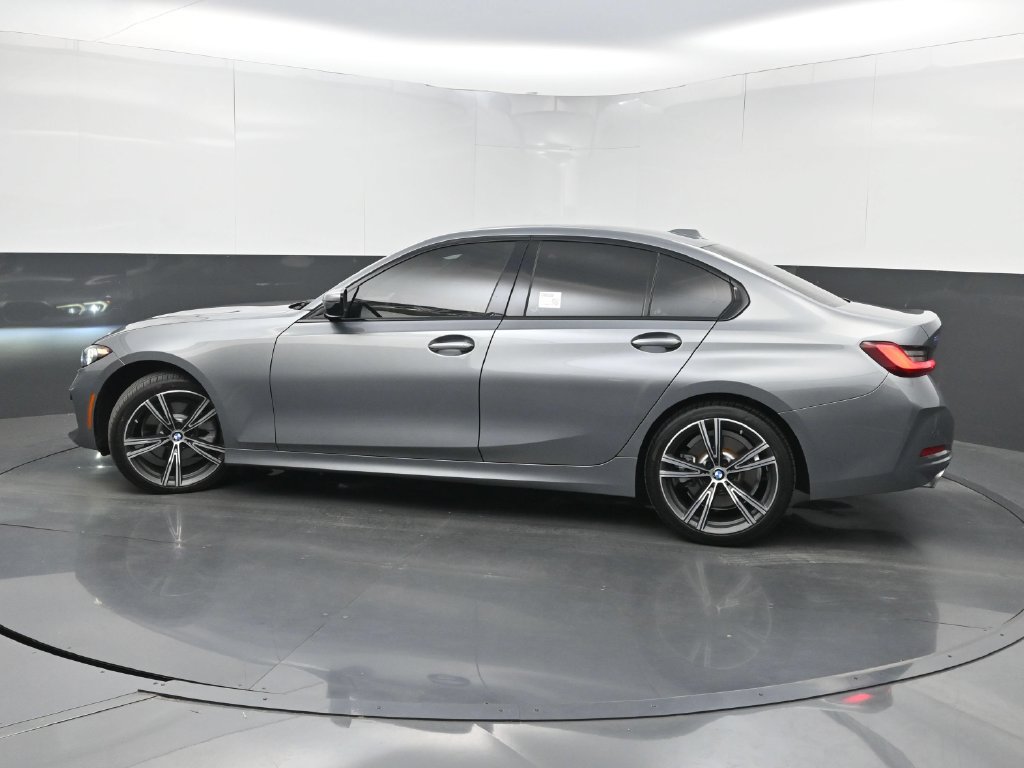 Used 2023 BMW 330i Sedan w/ Driving Assistance Package RWD image 42