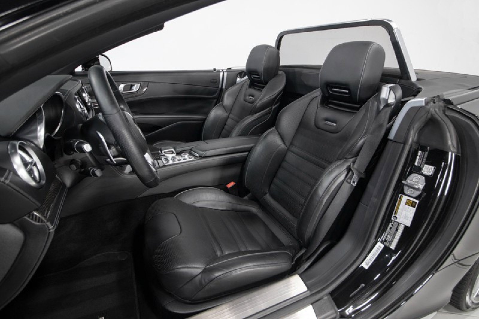 Used 2019 Mercedes-Benz SL 63 AMG image 39