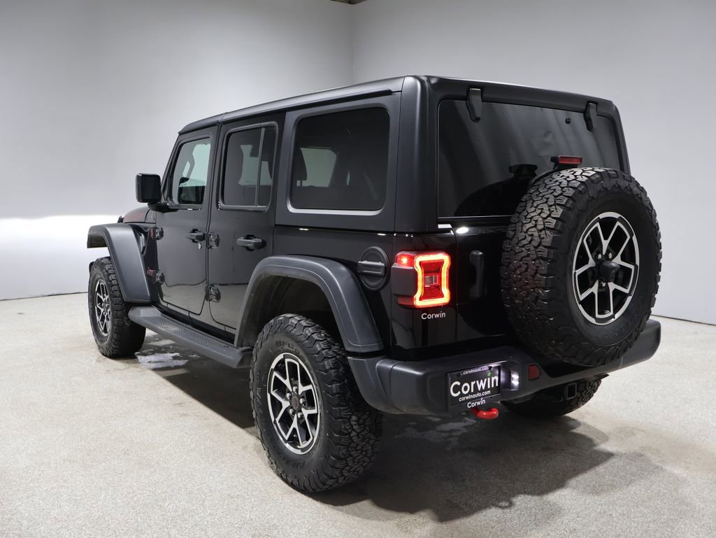 Used 2024 Jeep Wrangler Unlimited Rubicon w/ Convenience Group image 5