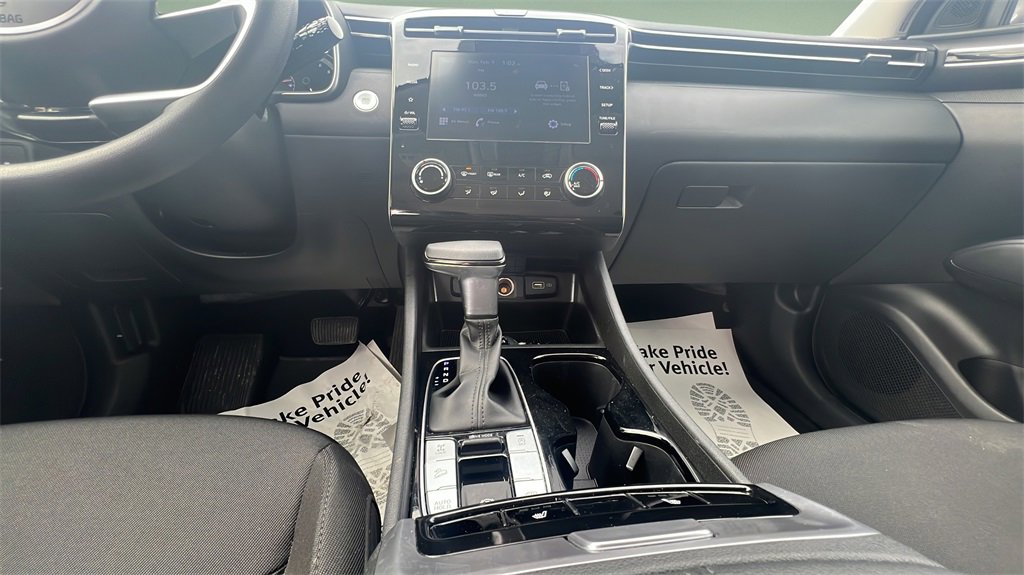 Used 2022 Hyundai Tucson SEL w/ Winter Package image 23