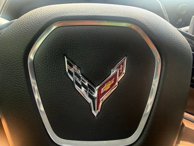 Used 2022 Chevrolet Corvette Stingray Convertible w/ Z51 Performance Package RWD image 22