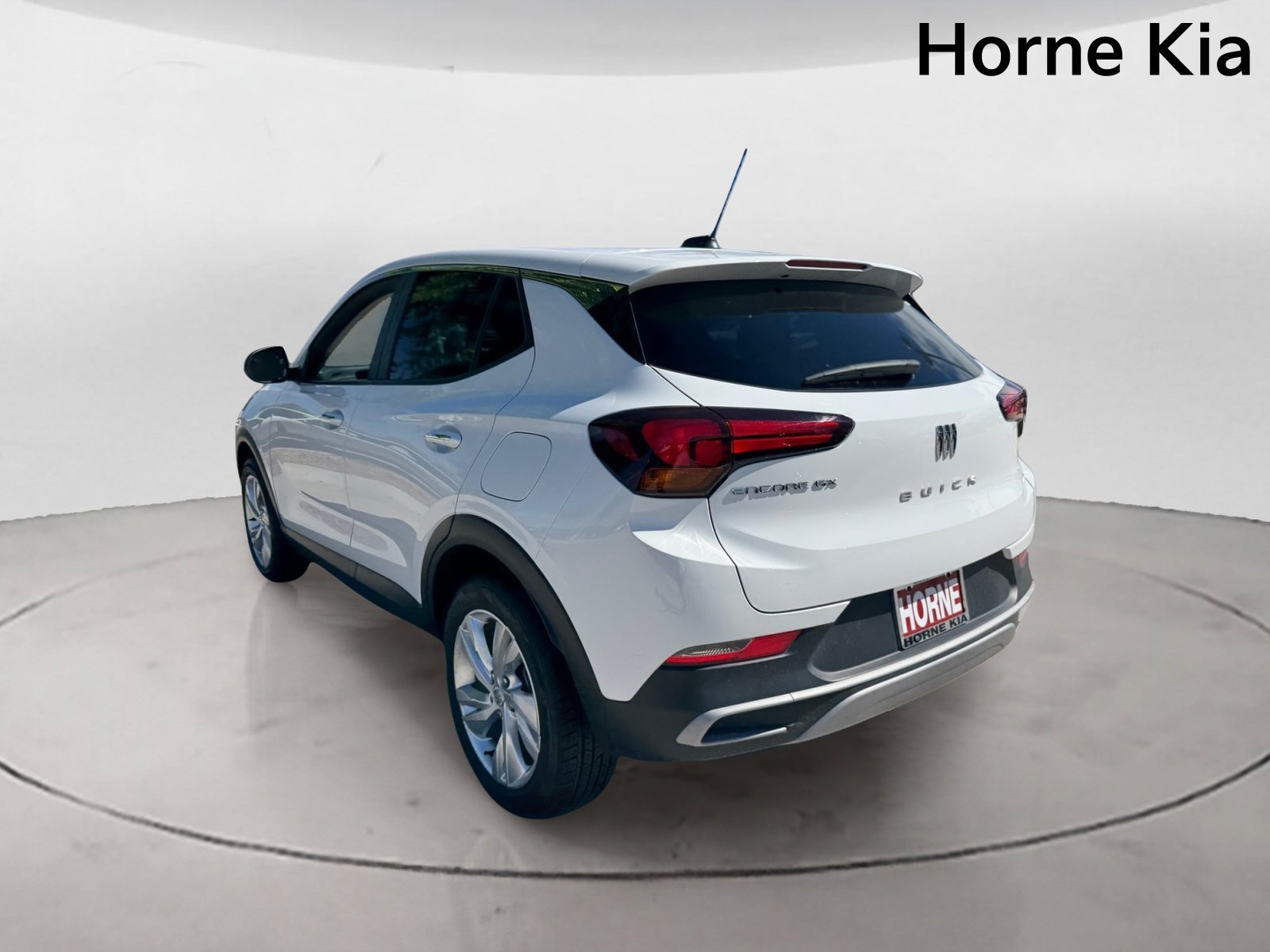 Used 2024 Buick Encore GX Preferred w/ Comfort Package FWD image 5