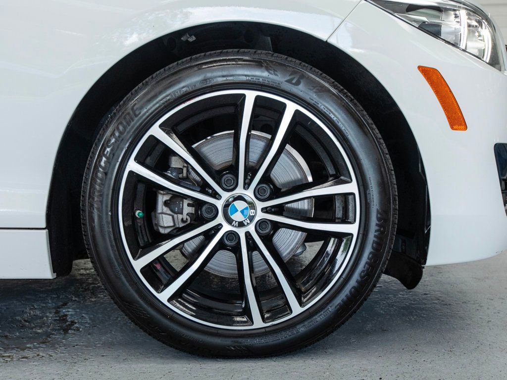 Used 2020 BMW 230i Coupe w/ Premium Package RWD image 12