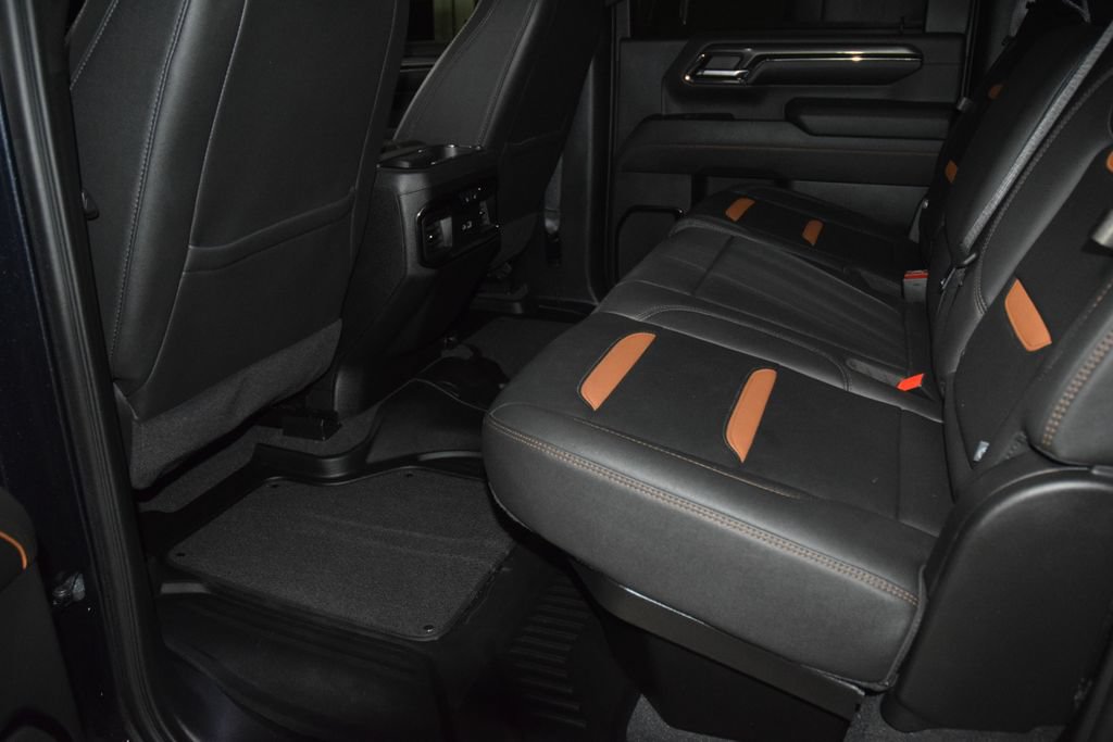 Used 2024 GMC Sierra 2500 AT4 w/ AT4 Premium Plus Package AWD/4WD image 49