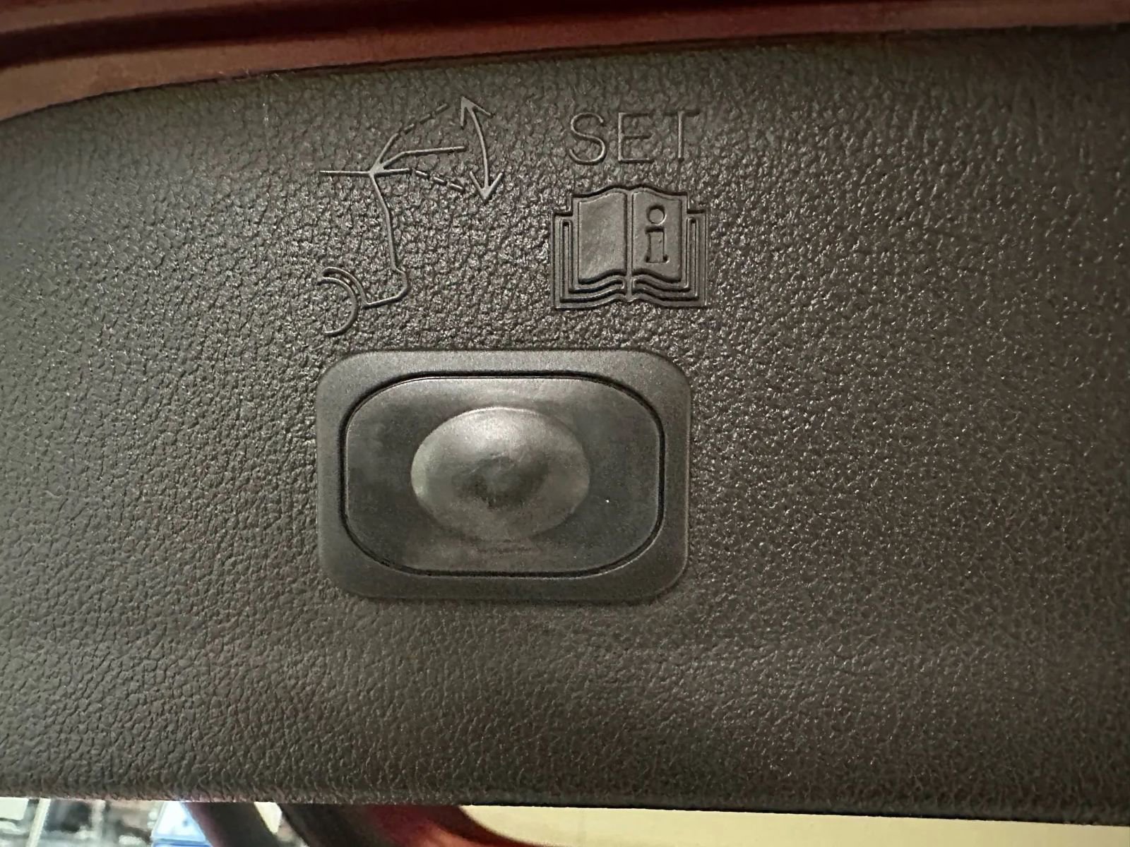 Used 2014 Ford Escape SE w/ Equipment Group 201A image 48