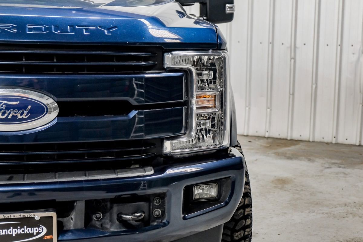 Used 2019 Ford F250 Lariat w/ Lariat Value Package image 48