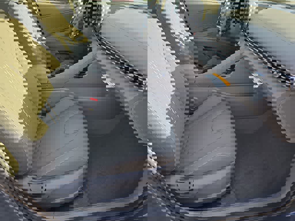 New 2026 Hyundai Elantra Sport image 22