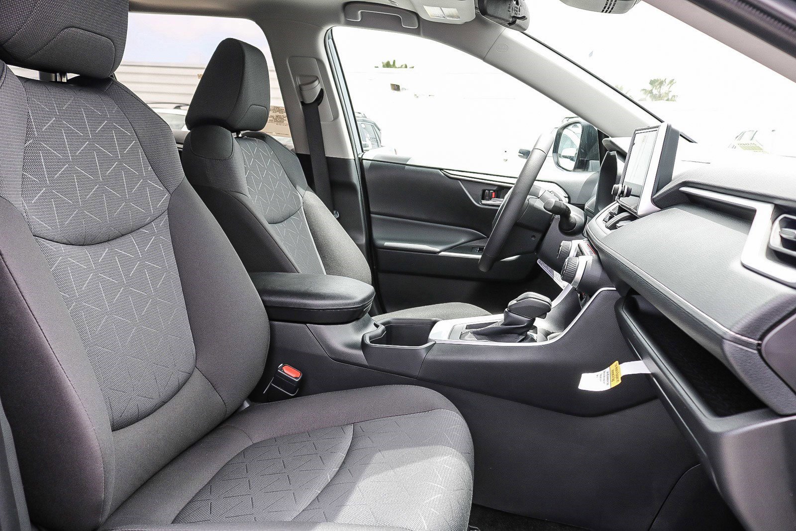 New 2025 Toyota RAV4 XLE image 18