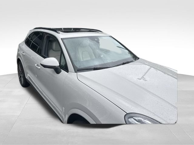 Used 2021 Porsche Cayenne AWD/4WD image 11