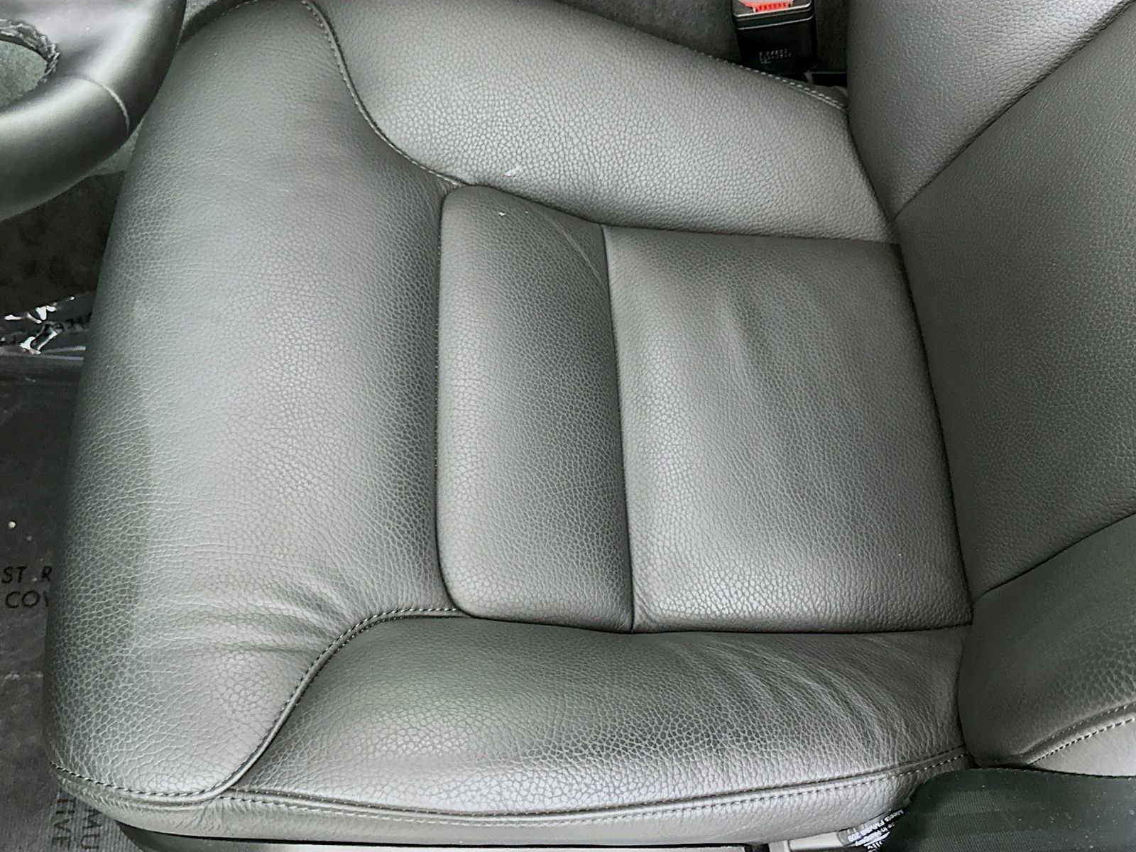 Used 2025 Volvo XC60 B5 Plus image 19