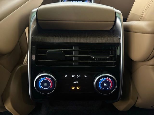 Certified 2023 Land Rover Range Rover SE image 22