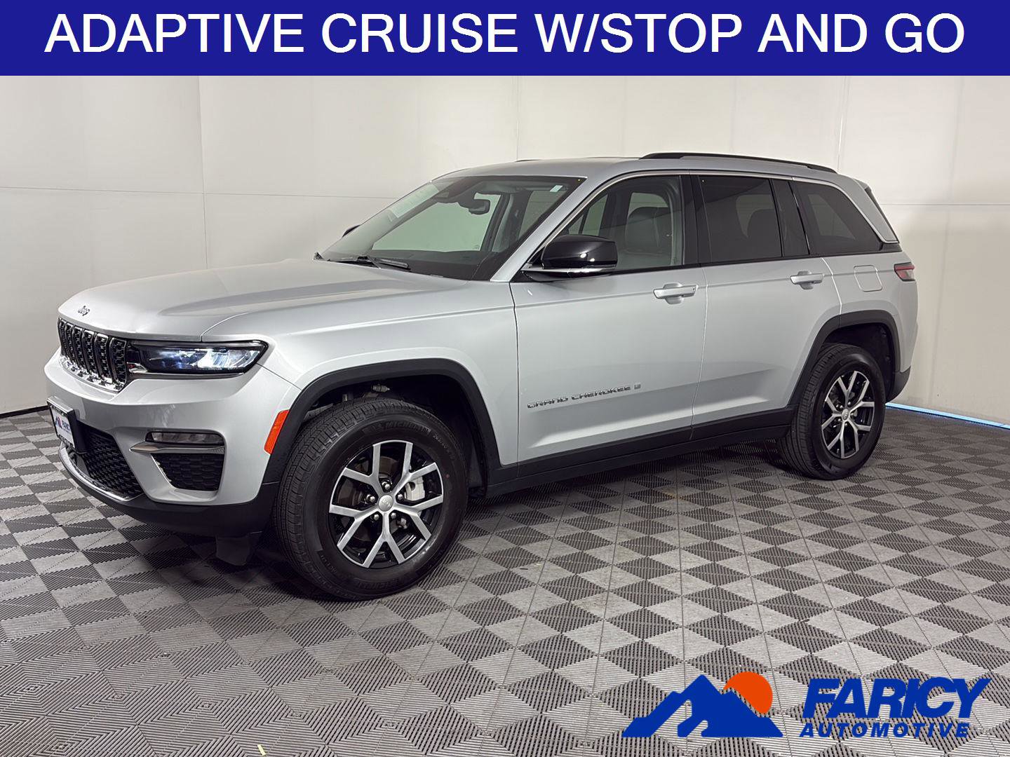 Used 2023 Jeep Grand Cherokee Limited AWD/4WD image 1