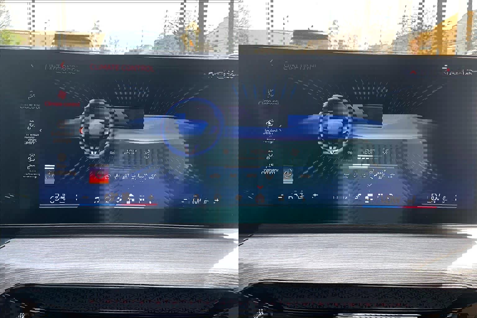 Used 2026 BMW 330i Sedan w/ Convenience Package image 33