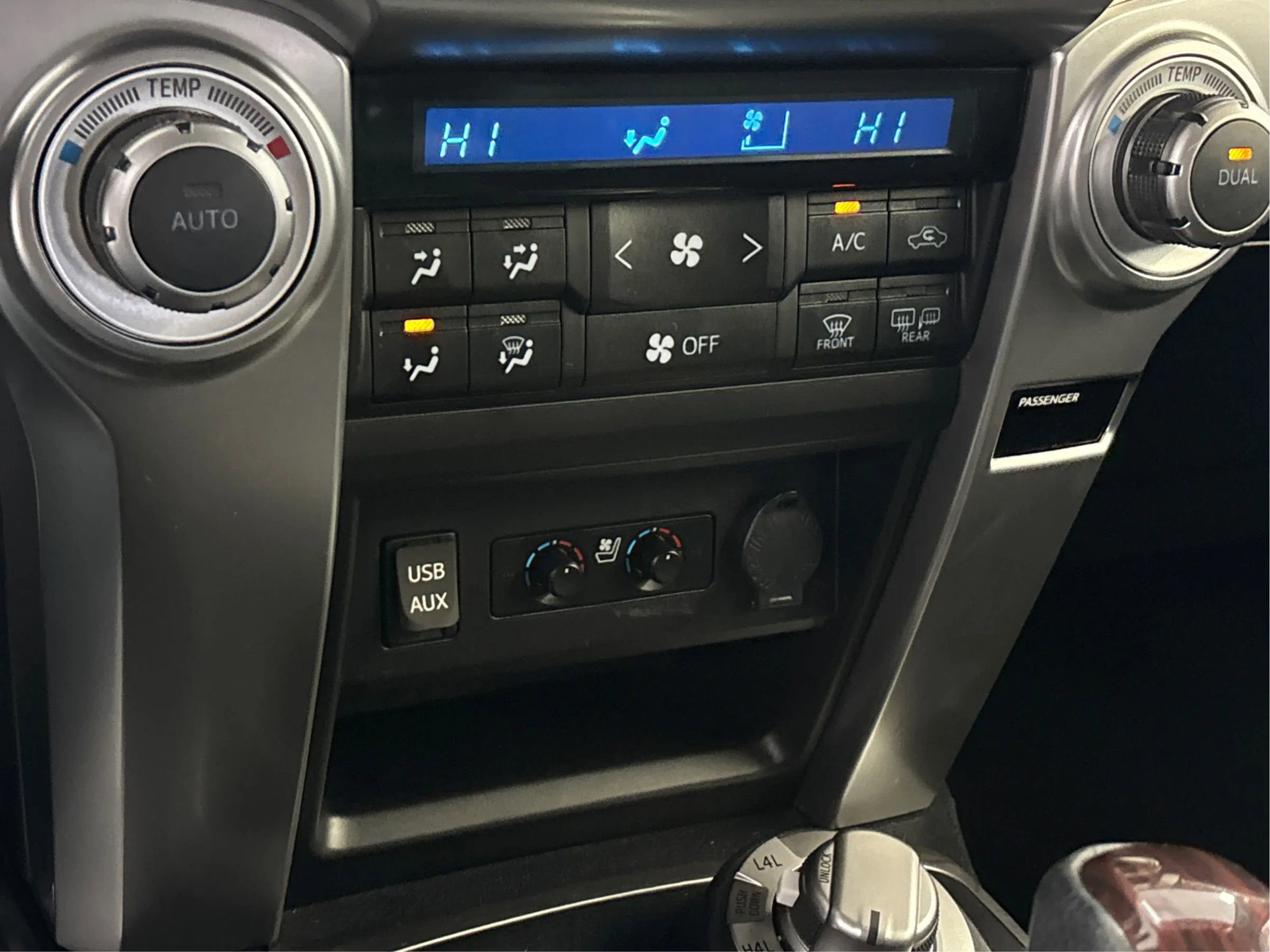 Used 2018 Toyota 4Runner Limited image 39