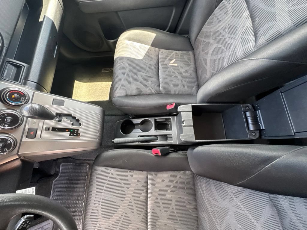 Used 2014 Scion xB FWD image 20