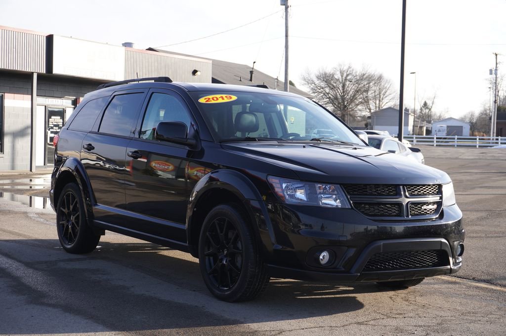 Used 2019 Dodge Journey GT w/ Blacktop Package image 9