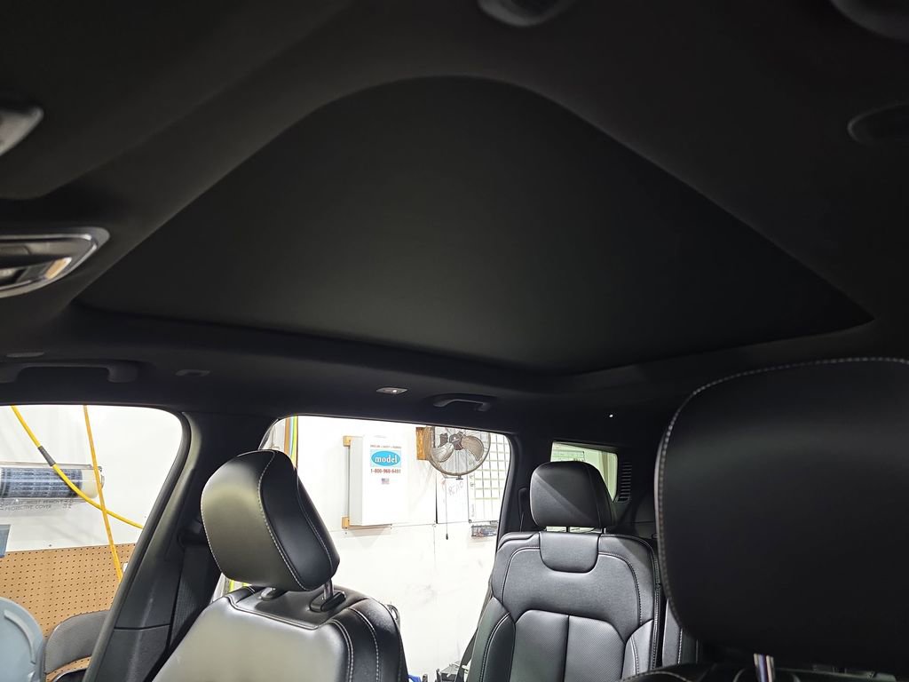 Used 2024 Jeep Grand Cherokee L Limited w/ Luxury Tech Group II image 34