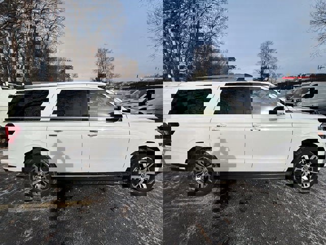 Used 2024 Ford Expedition Max Limited image 10
