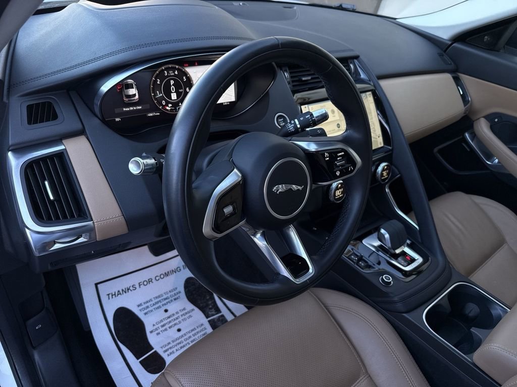 Used 2022 Jaguar E-PACE SE image 16
